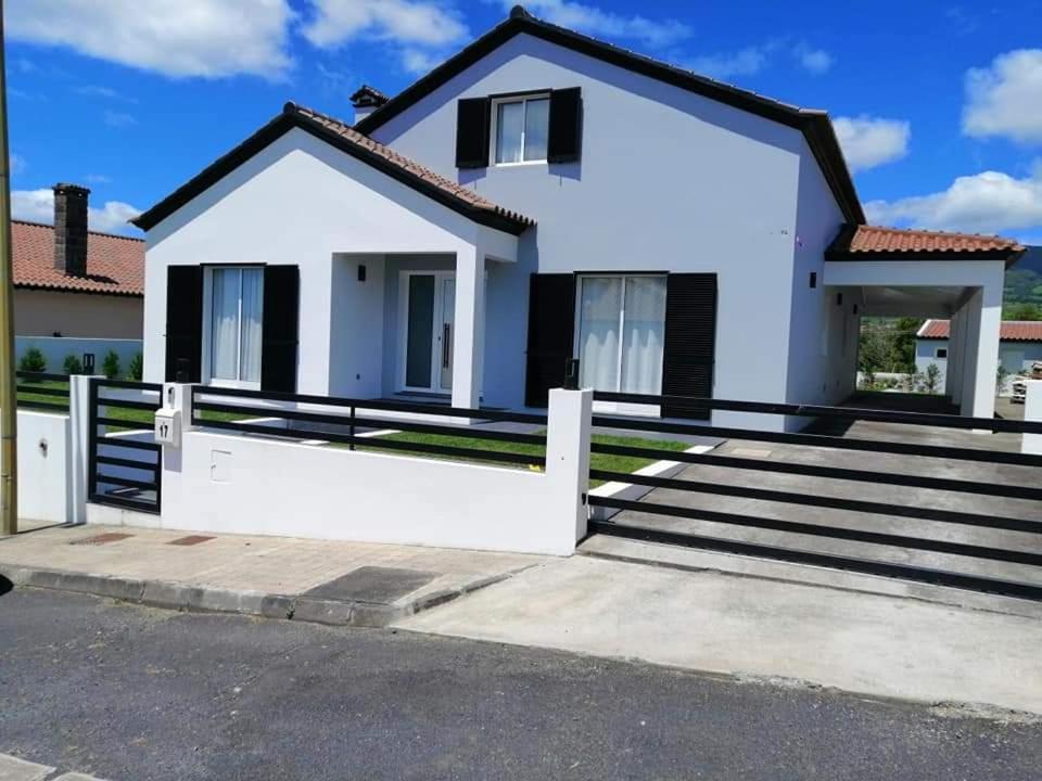 Apartamento Sons Da Ribeira Povoacao  Exterior foto
